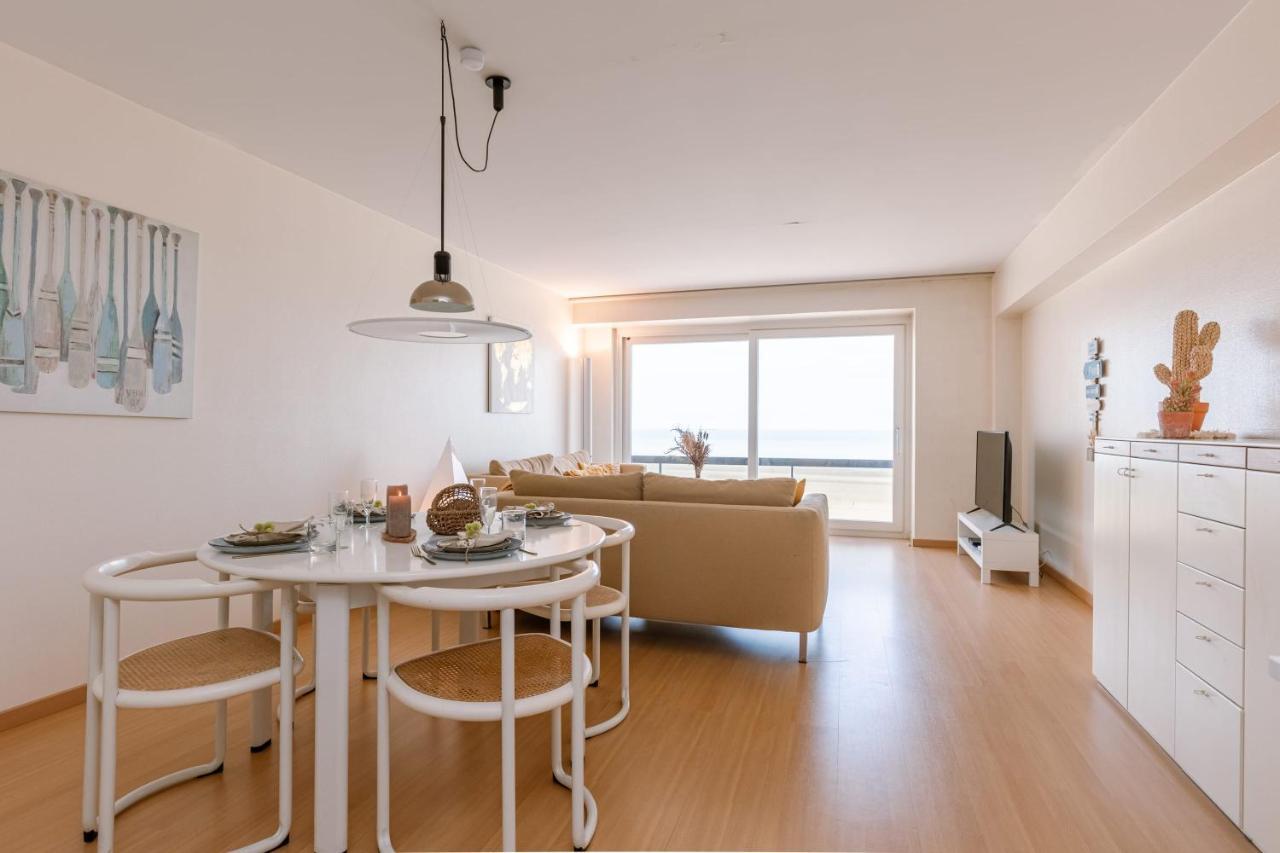 Stunning Seaview Apt On 7Th Floor At Beachfront Knokke-Heist Bagian luar foto