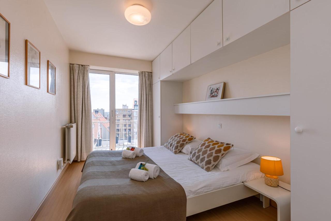 Stunning Seaview Apt On 7Th Floor At Beachfront Knokke-Heist Bagian luar foto